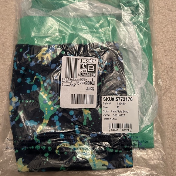 Land’s End Paint Splash Dinosaur Pajama Set size 8 green black blue yellow - Picture 2 of 2